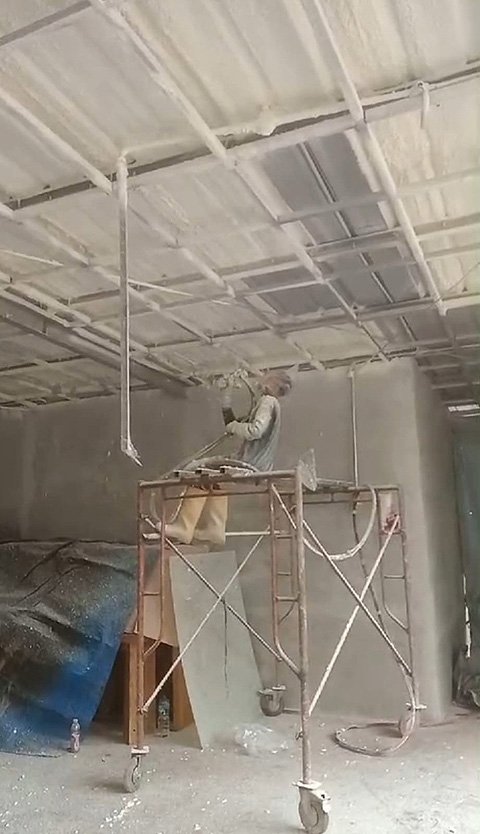 Polyurethane Foam Spray